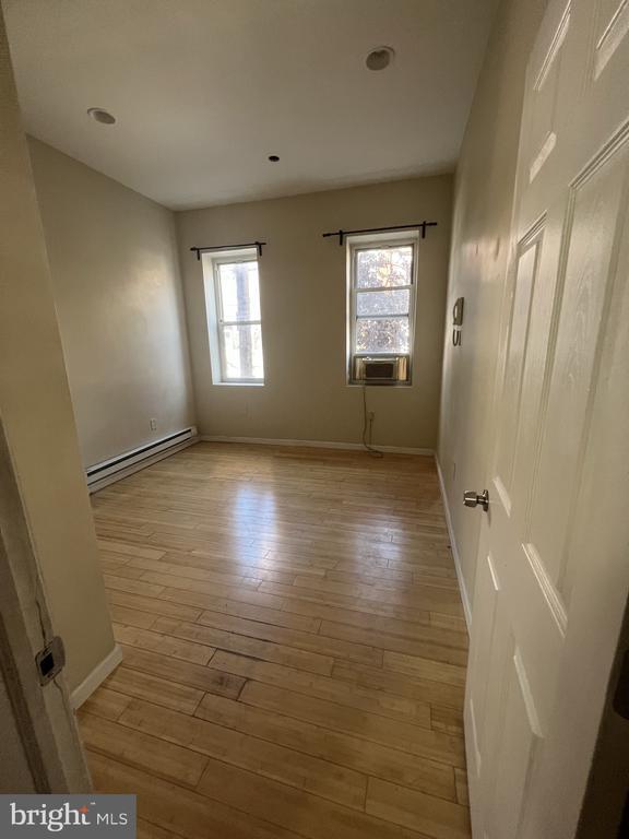 Foto del edificio - 1412 Ellsworth St