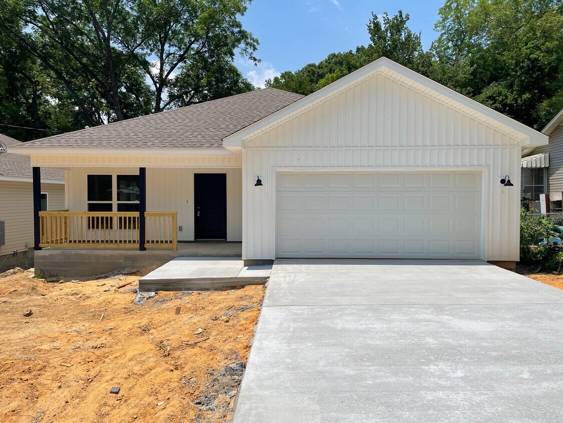 511 S 3rd St, Benton, AR 72015 House Rental in Benton, AR