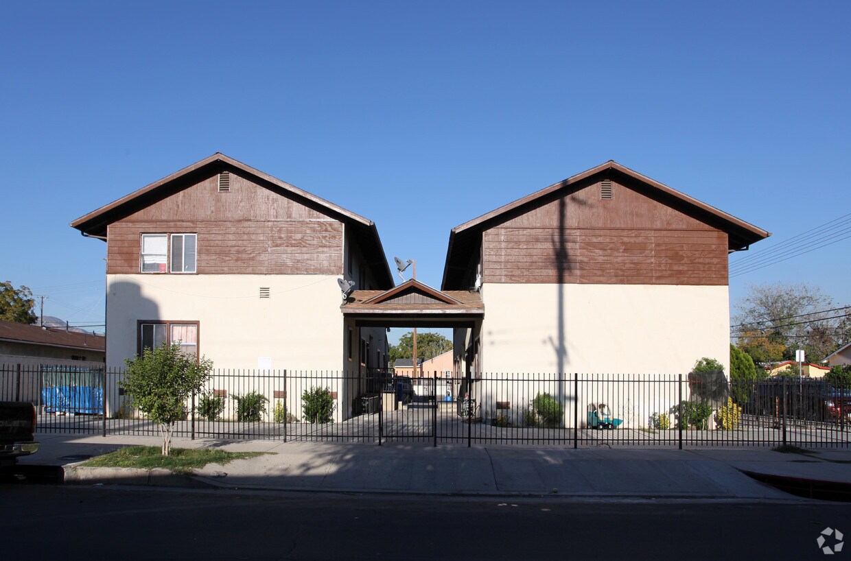 Building Photo - 11000 Sutter Ave