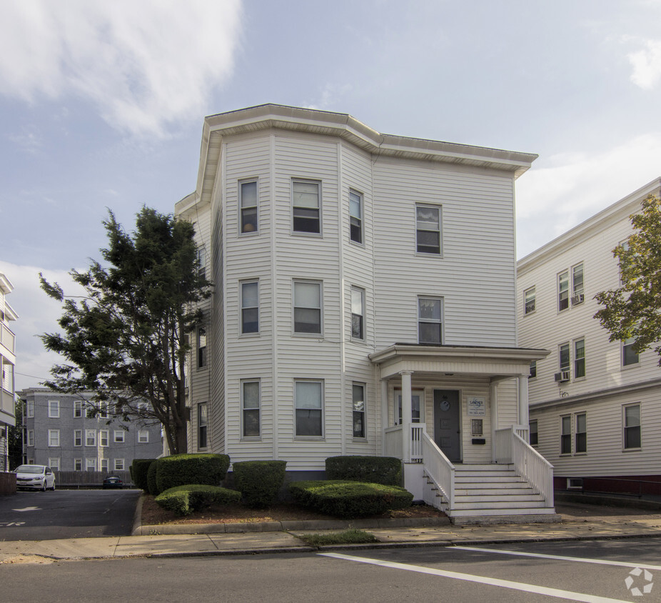 Building Photo - 44-46 Lewis St