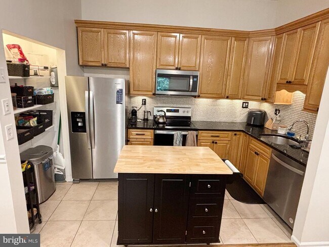 Foto del edificio - 12309 Silvergate Way