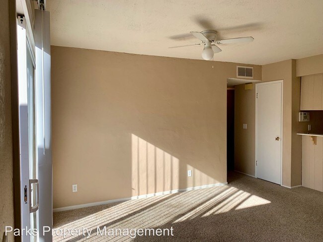 Foto del edificio - 3832-3834 Westporter Dr