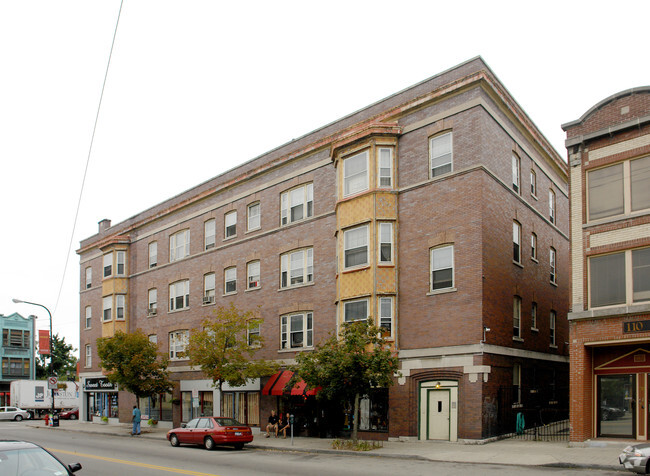 Building Photo - The Surrey Apartments