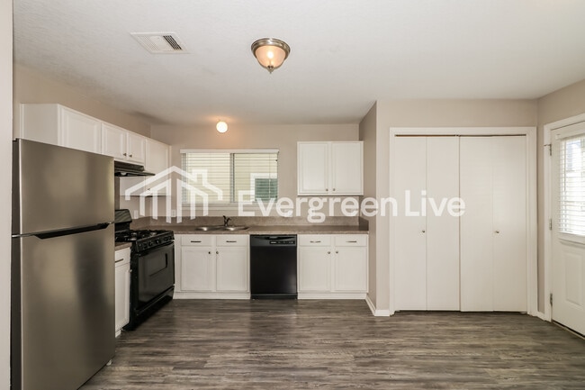 Building Photo - 20908 Patriot Park Ln