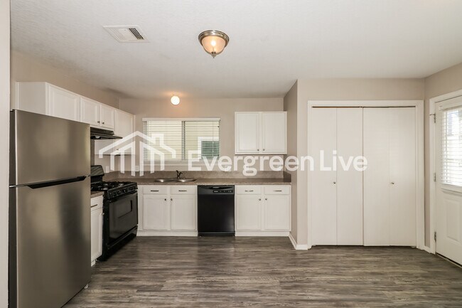 Foto del edificio - 20908 Patriot Park Ln