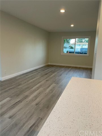 Building Photo - 9562 Cornwall Dr