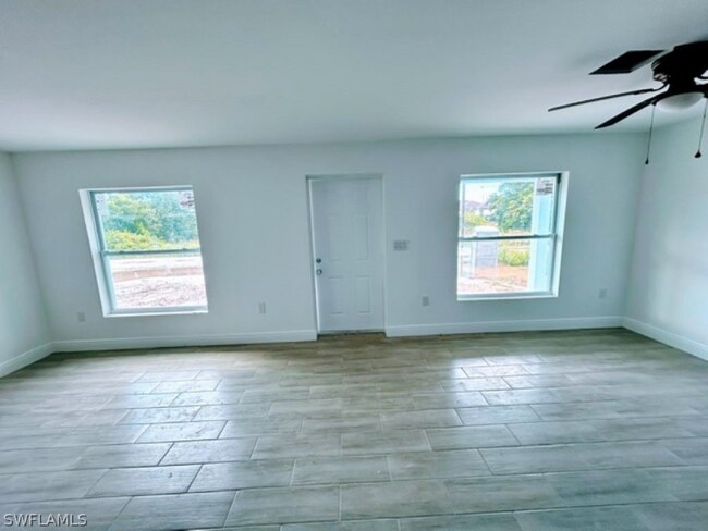 Foto del edificio - 4405 25th St SW