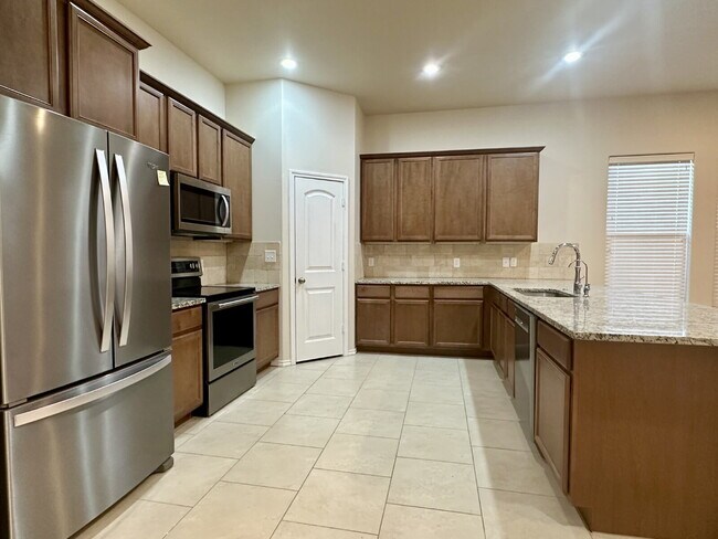 Building Photo - 3/2/2 in South Lubbock!