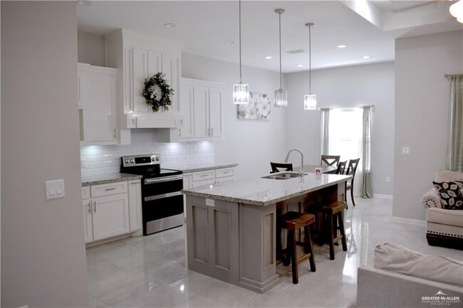 Building Photo - 27 Whitetail Dr