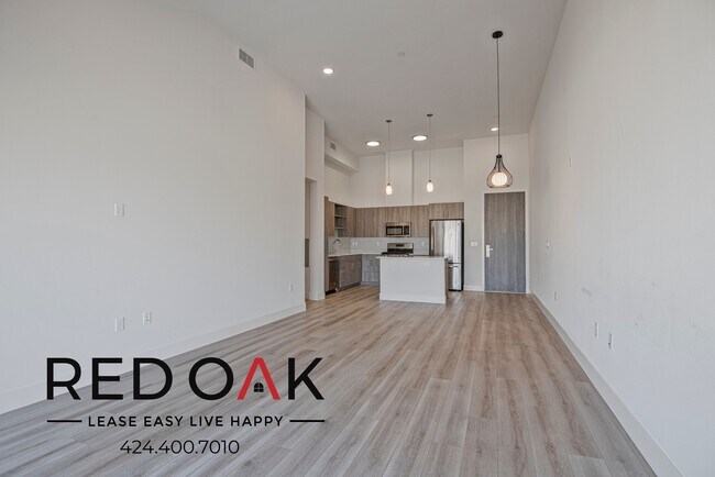 Foto del edificio - 1331 W 7th St