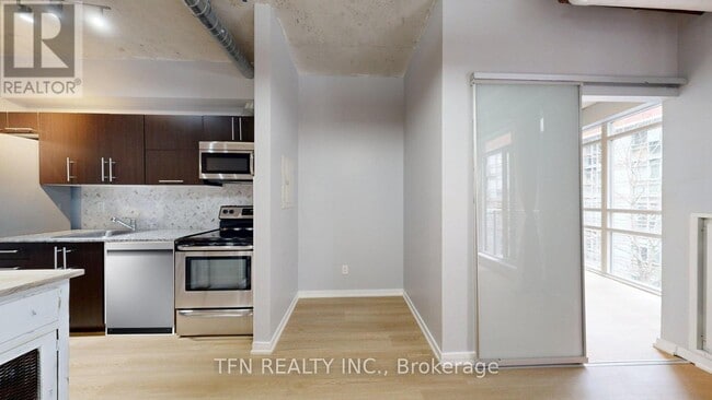 Building Photo - 170-170 Sudbury St