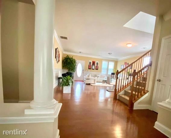Building Photo - 5 br, 3 bath House - 4319 Alysheba Drive