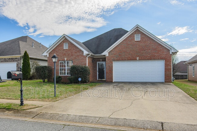 Building Photo - 1030 Lexington Dr