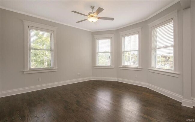 Building Photo - 216 Fenimore Rd