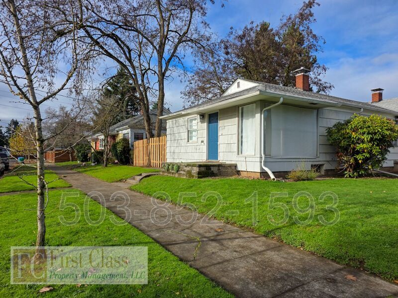 Photo - 5325 SE REEDWAY ST