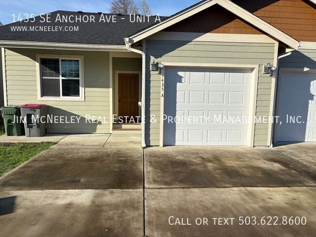 Building Photo - 1435 SE Anchor Ave