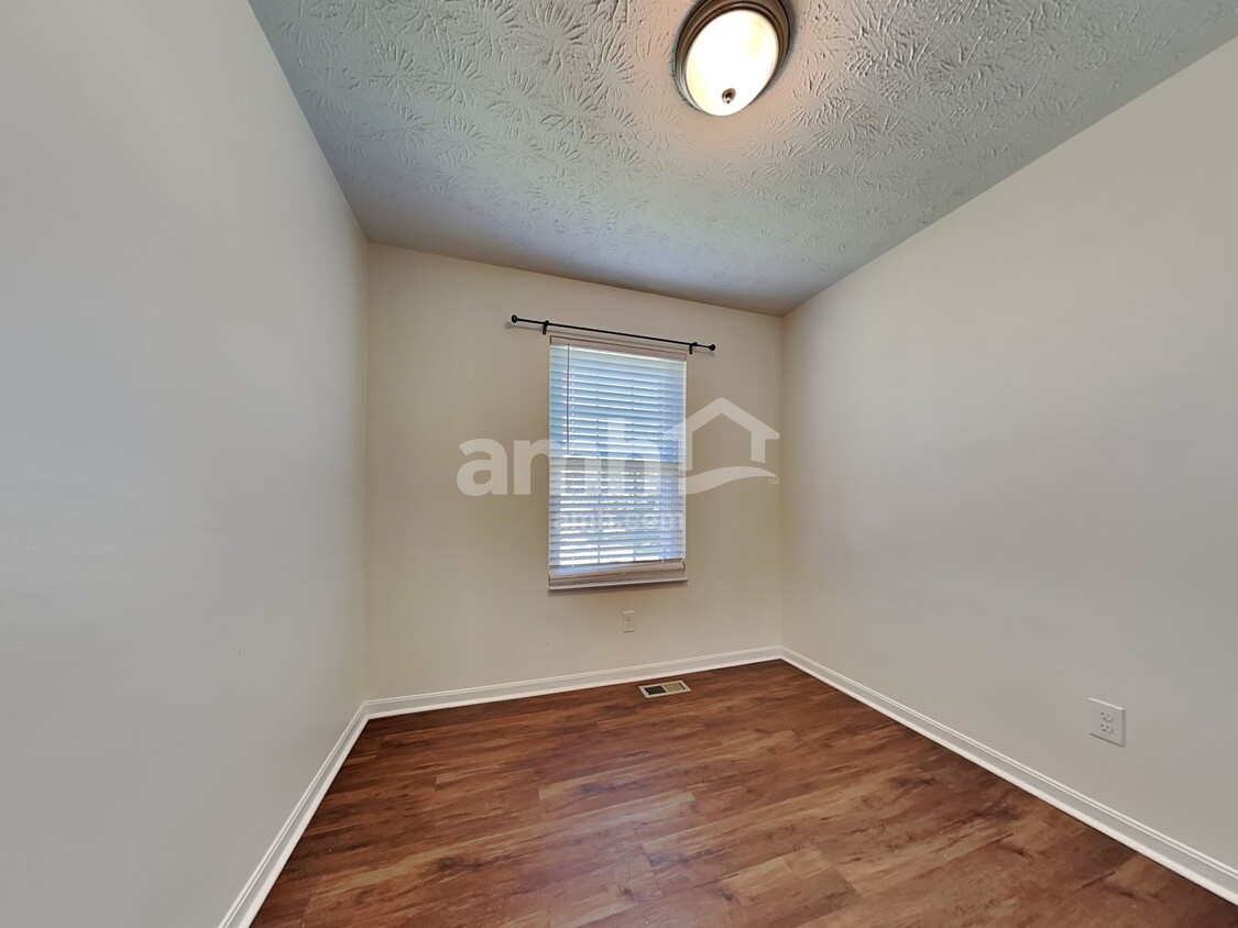 1791 Apple Cider Drive - House Rental in Hebron, KY | Apartments.com