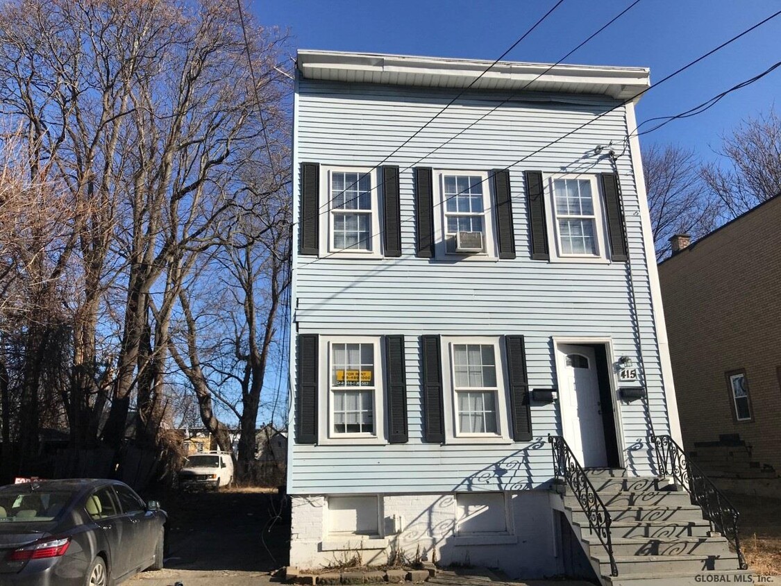 Foto principal - 415 1st St