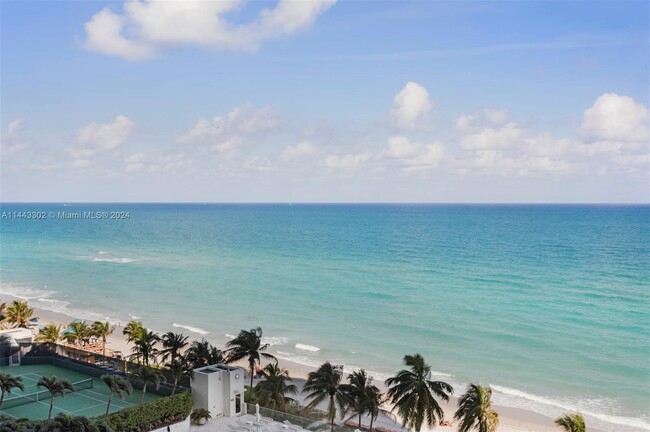 Foto del edificio - 19111 Collins Ave