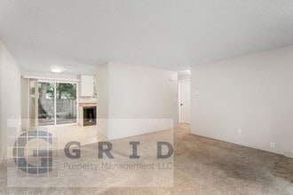 Building Photo - 7033 SW Garden Home Rd