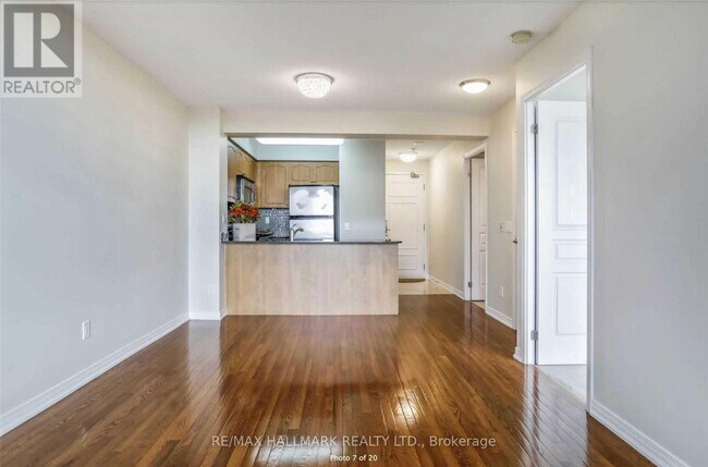 Building Photo - 310 Red Maple Rd