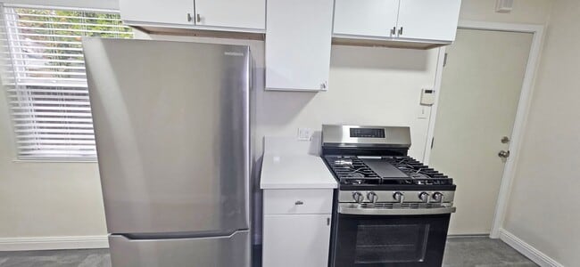 Building Photo - 1021 Buckeye Dr