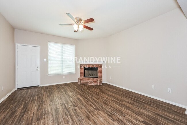 Building Photo - 1032 Buffalo Springs Dr