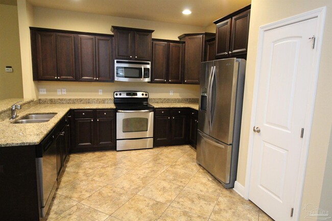 Building Photo - 5948 Rustic Ridge Circle