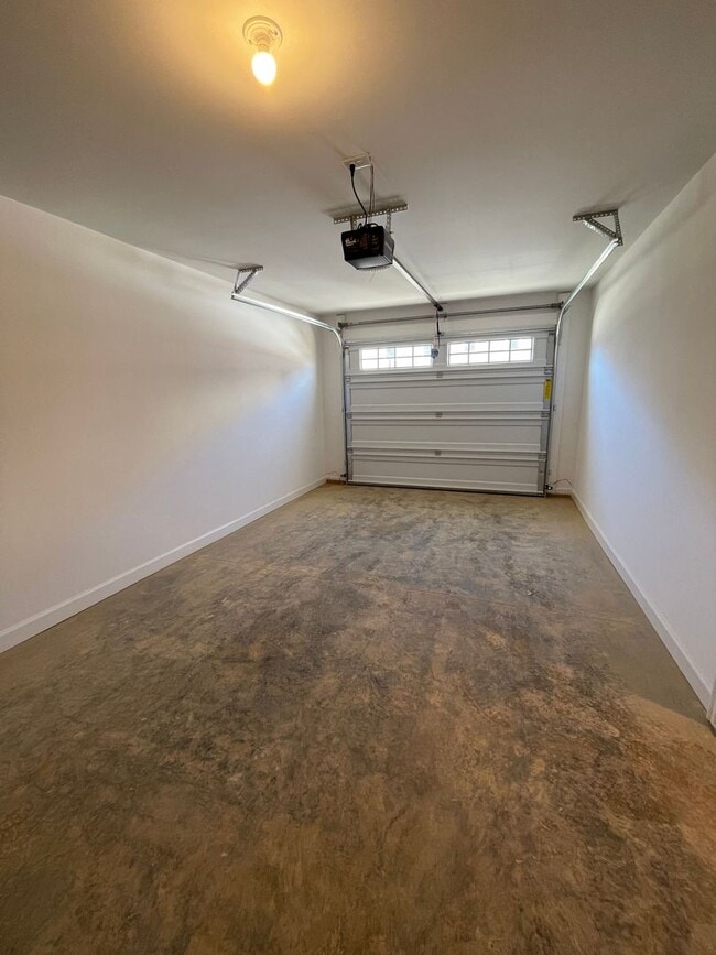 Photo - Brand New END UNIT Townhouse in Congers Creek