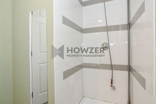 Foto del edificio - 127-127 Park St