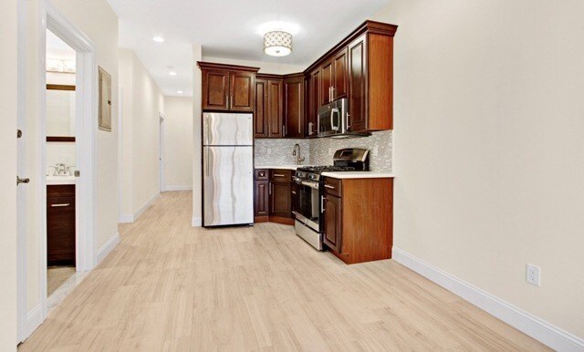 Foto del edificio - 3117 Steinway St