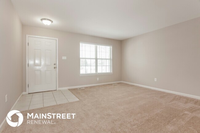 Foto del edificio - 4504 Robbins Grove Dr
