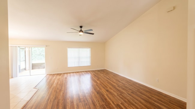 Building Photo - 1481 SW Algardi Ln