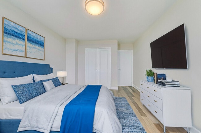 Building Photo - Park Terrace I