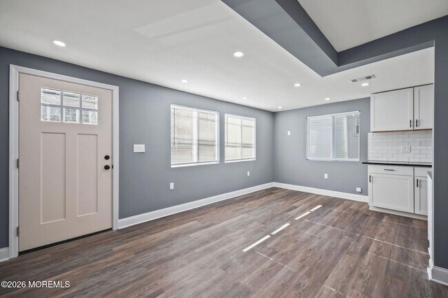 Foto del edificio - 143 Center Ave