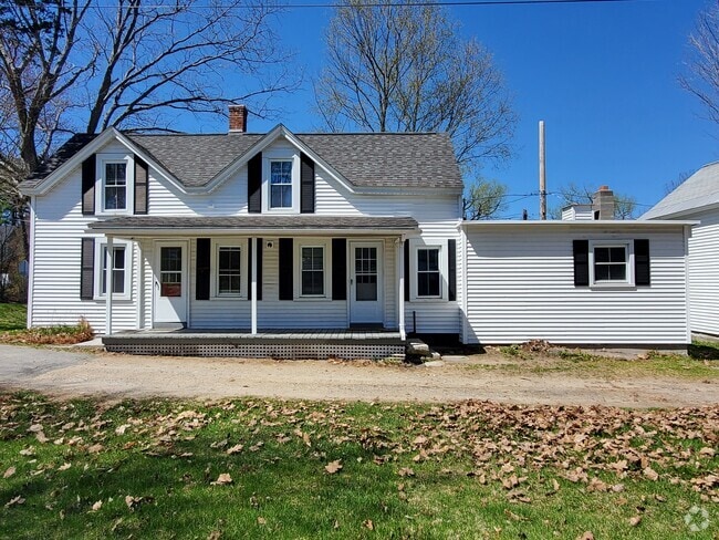 Building Photo - 429 Elm St
