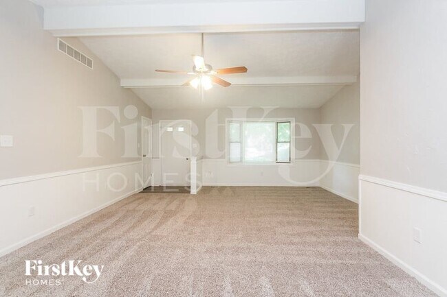 Foto del edificio - 127 E Edgewood Ave