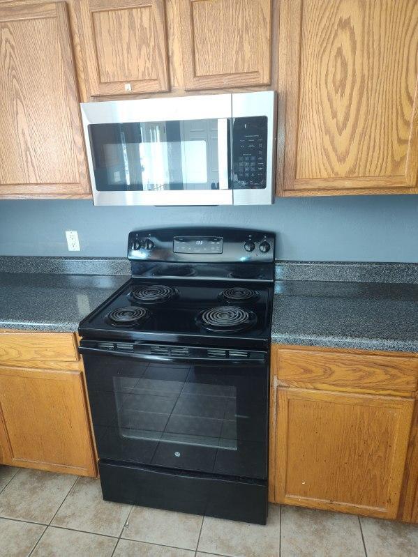 Foto del edificio - 3000 S Adams St