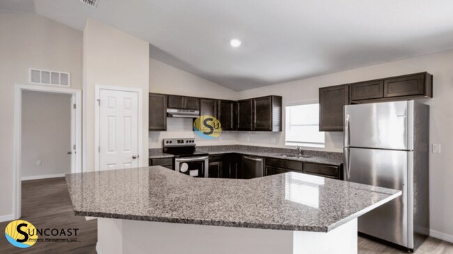 Building Photo - 13 Sellner Pl