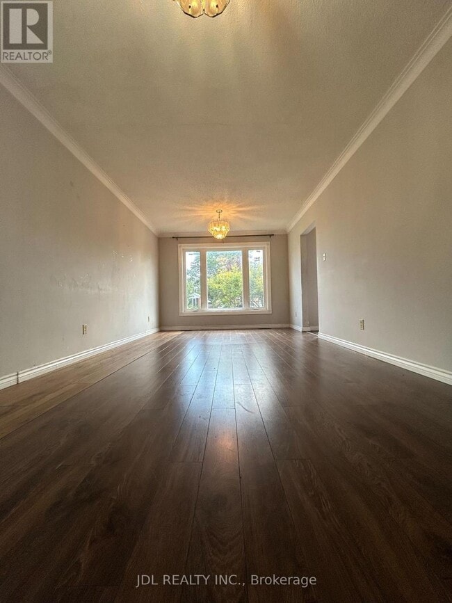 Building Photo - 8 Highwood Ave
