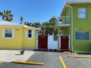 Building Photo - 7224 Coquina Way