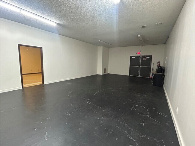 Foto del edificio - 7555 Morley St