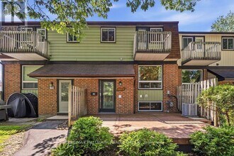 Building Photo - 409 Montfort St.