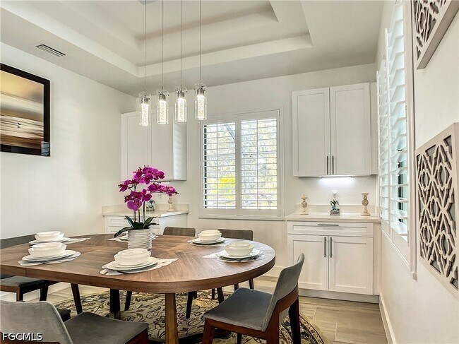 Foto del edificio - 217 SW 21st St