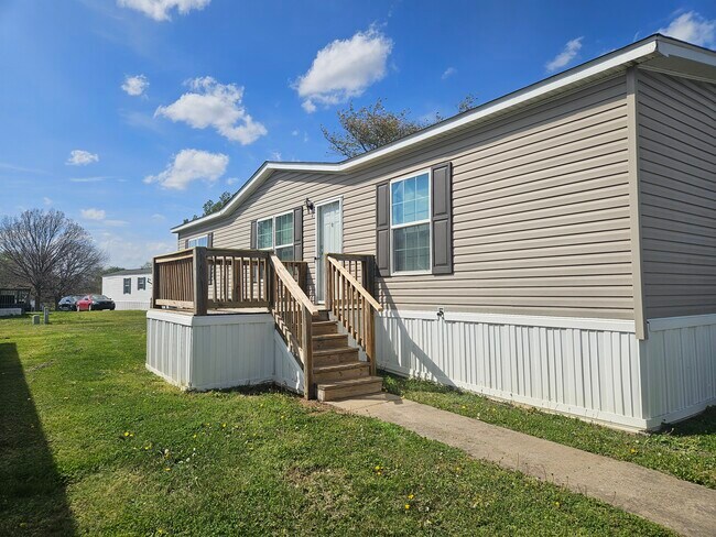 Foto del edificio - 179 Lynnwood Cir