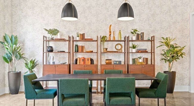 Foto del edificio - 1131 W Winona St