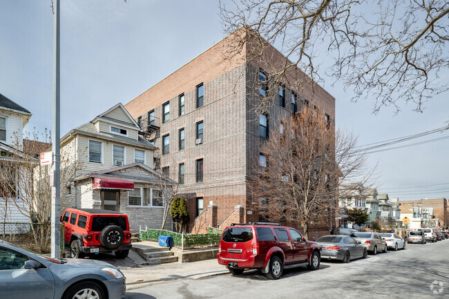 Building Photo - 4126 73rd St