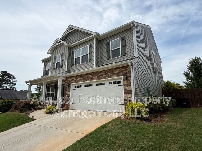 Building Photo - 1008 Swan Ct