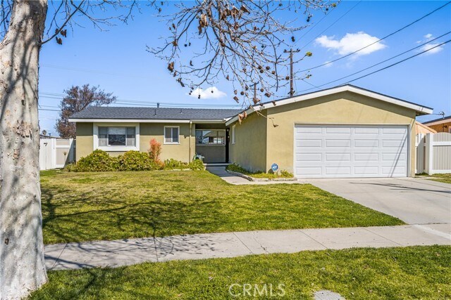 Building Photo - 1439 W Lory Ave