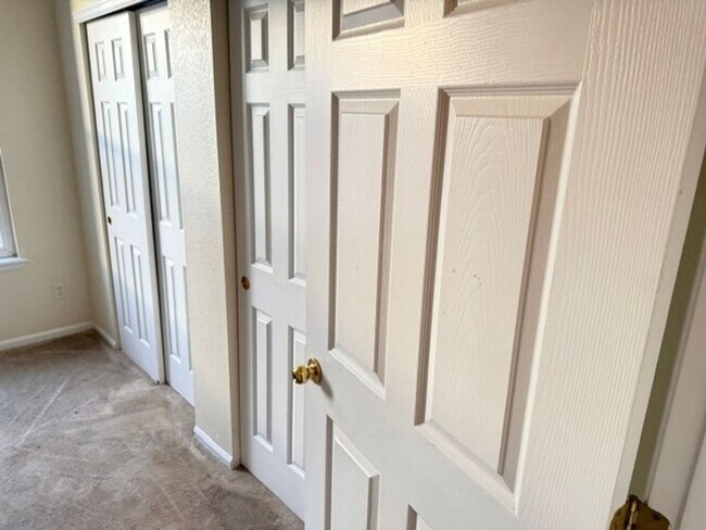 Foto del edificio - 14343 E 1st Dr